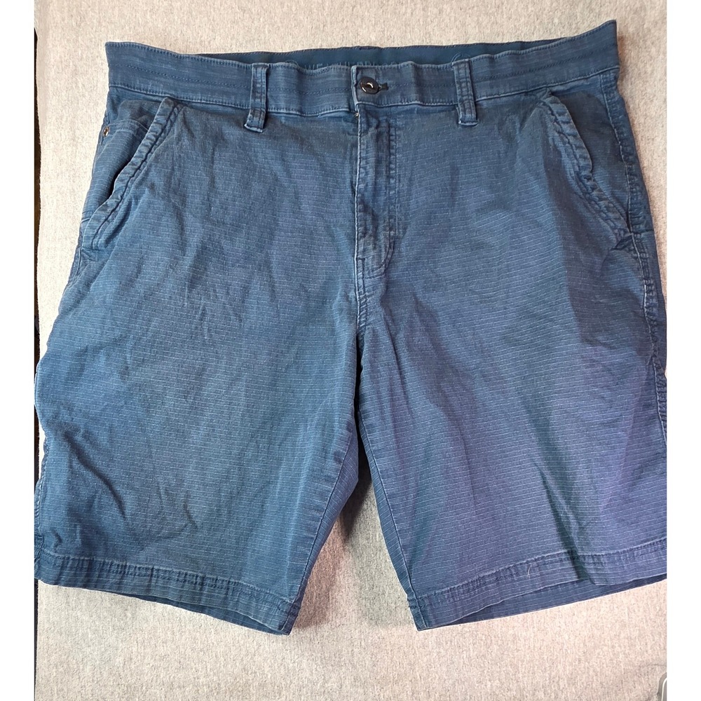 Weatherproof Mens Blue Micro Stripe Flat Front Casual Shorts Size 36 Stretch